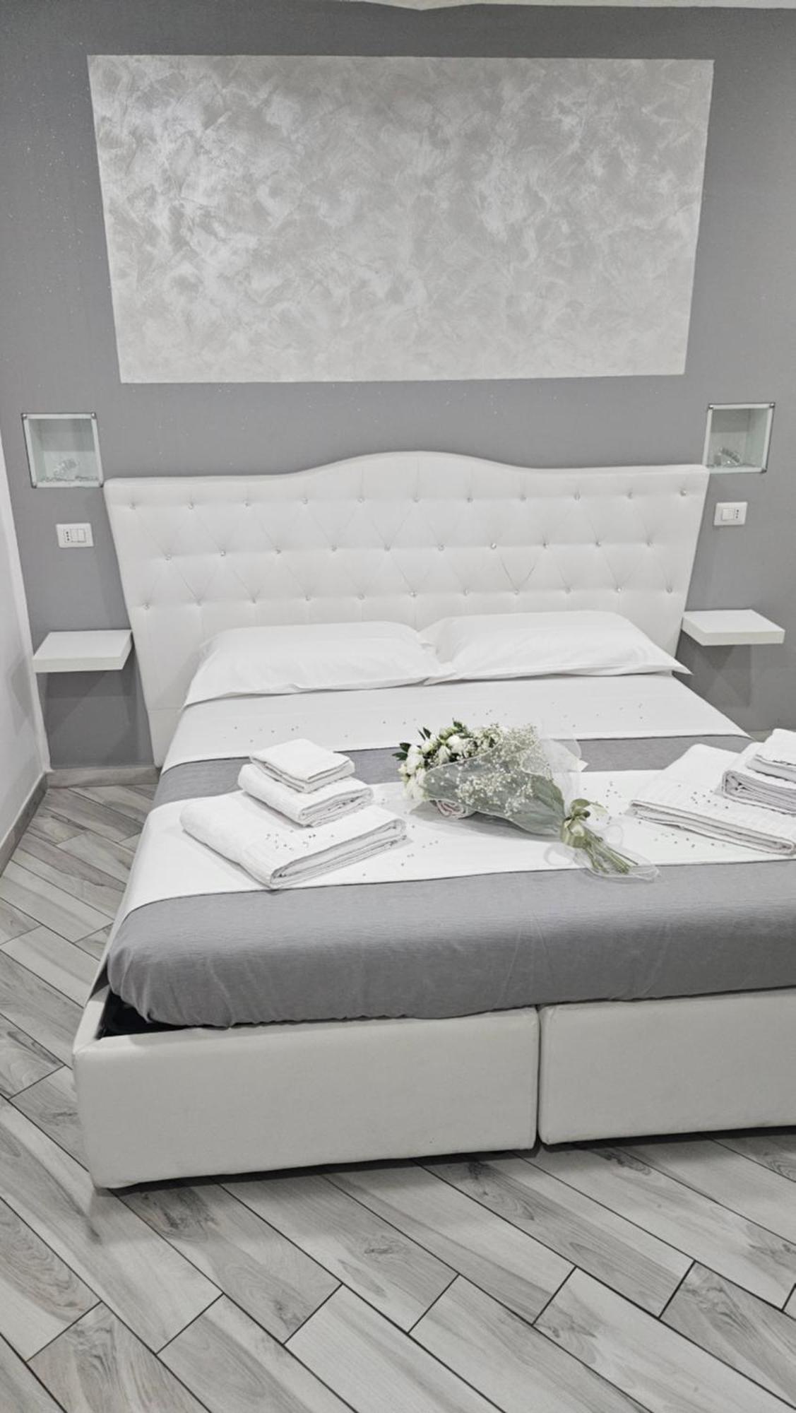 Il Diamante Bed & Breakfast Crotone Eksteriør bilde